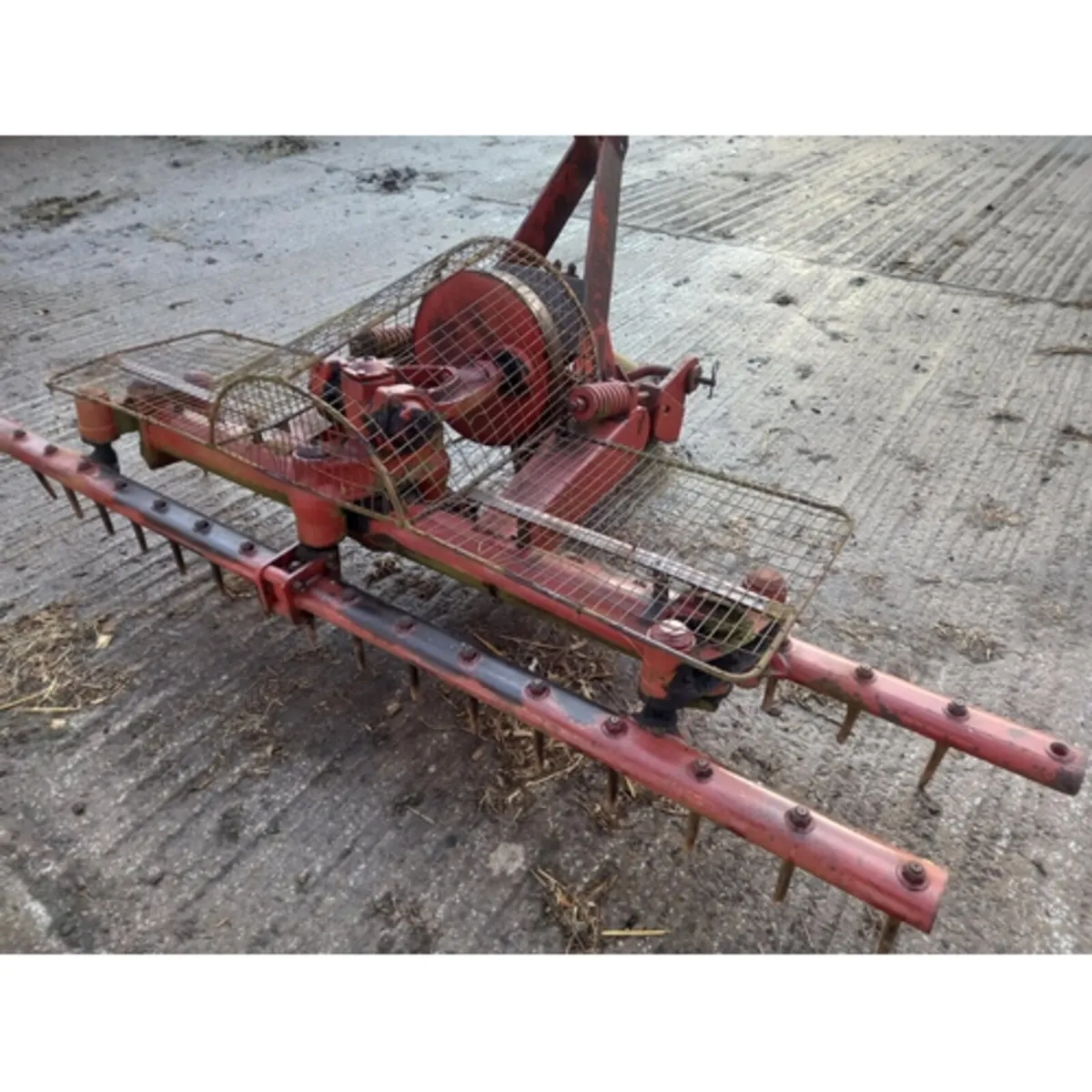 Spike Rotovator or Spike Power harrow - Image 1