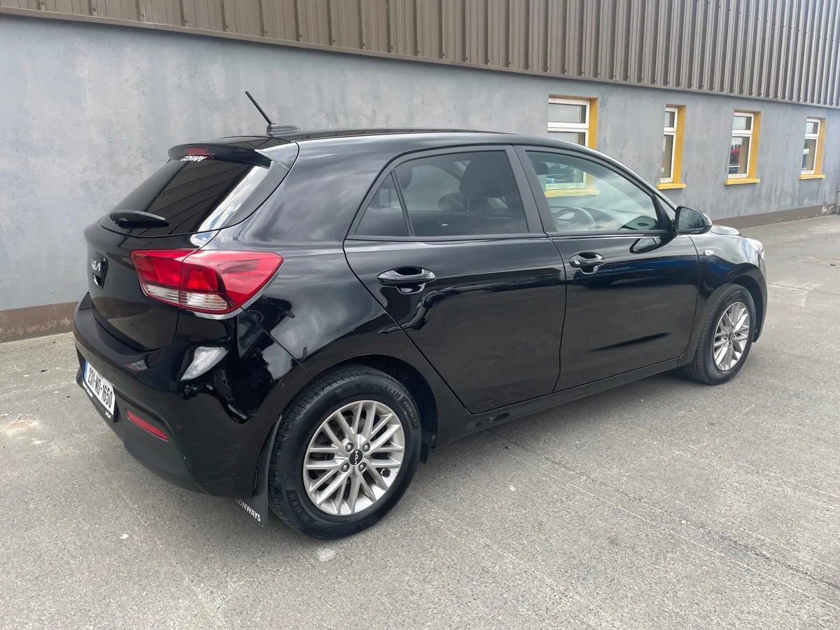 2023 Kia Rio 1.2 petrol - Image 4