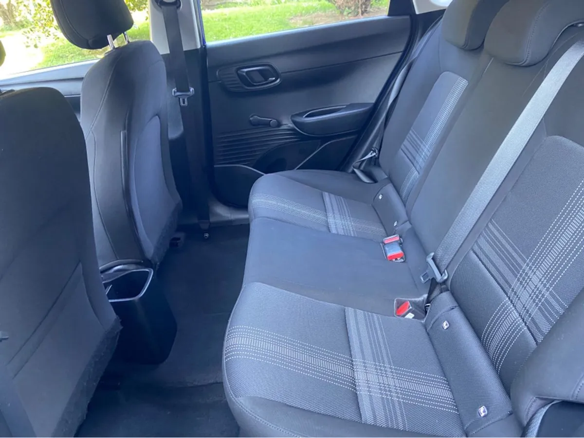 Hyundai Bayon Comfort Plus 5DR - Image 4