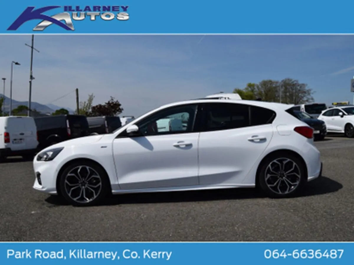 Ford Focus St-line Edition 5DR 1.5 TD 120 - Image 4