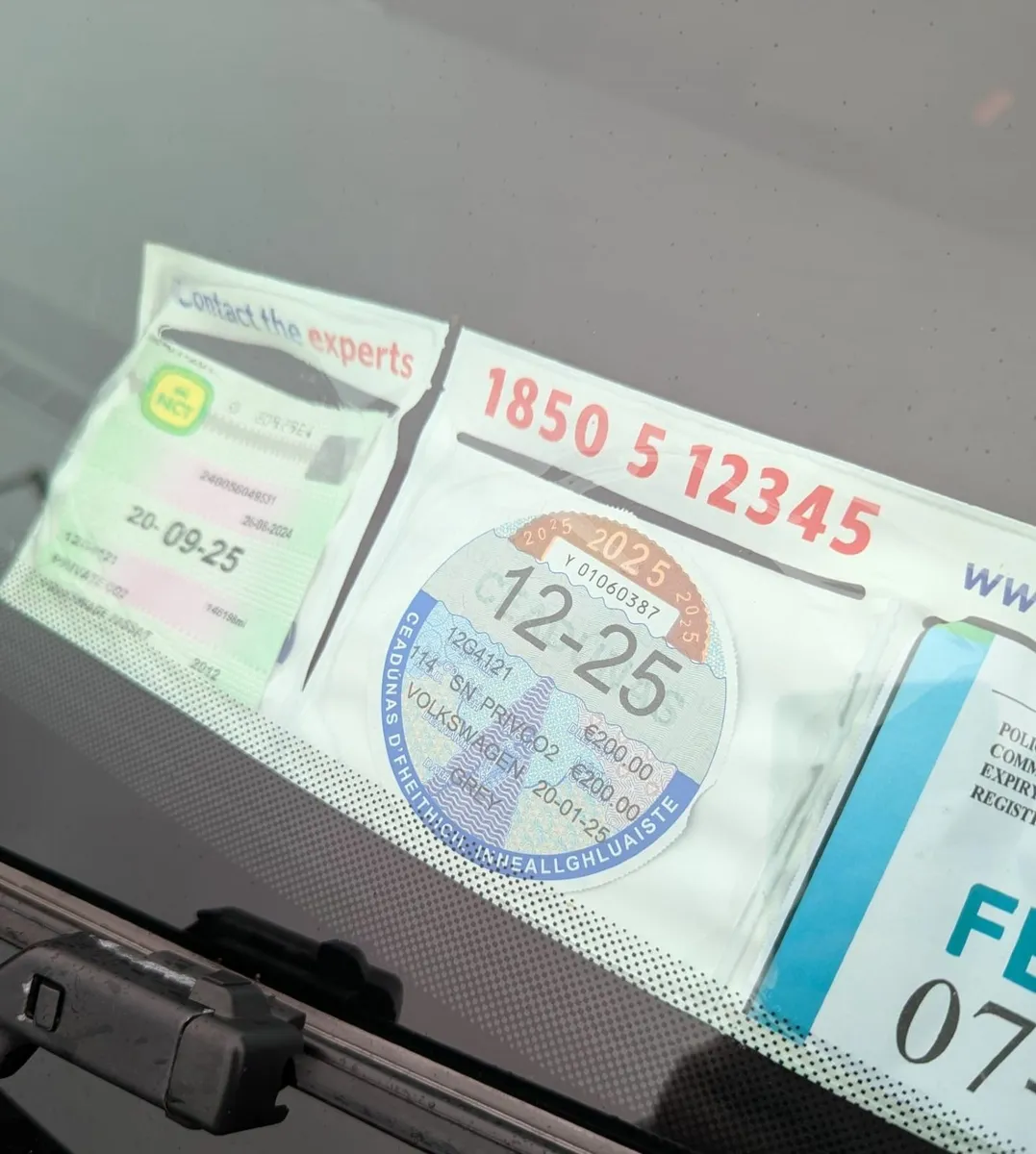 Volkswagen Passat 2012 - Image 4