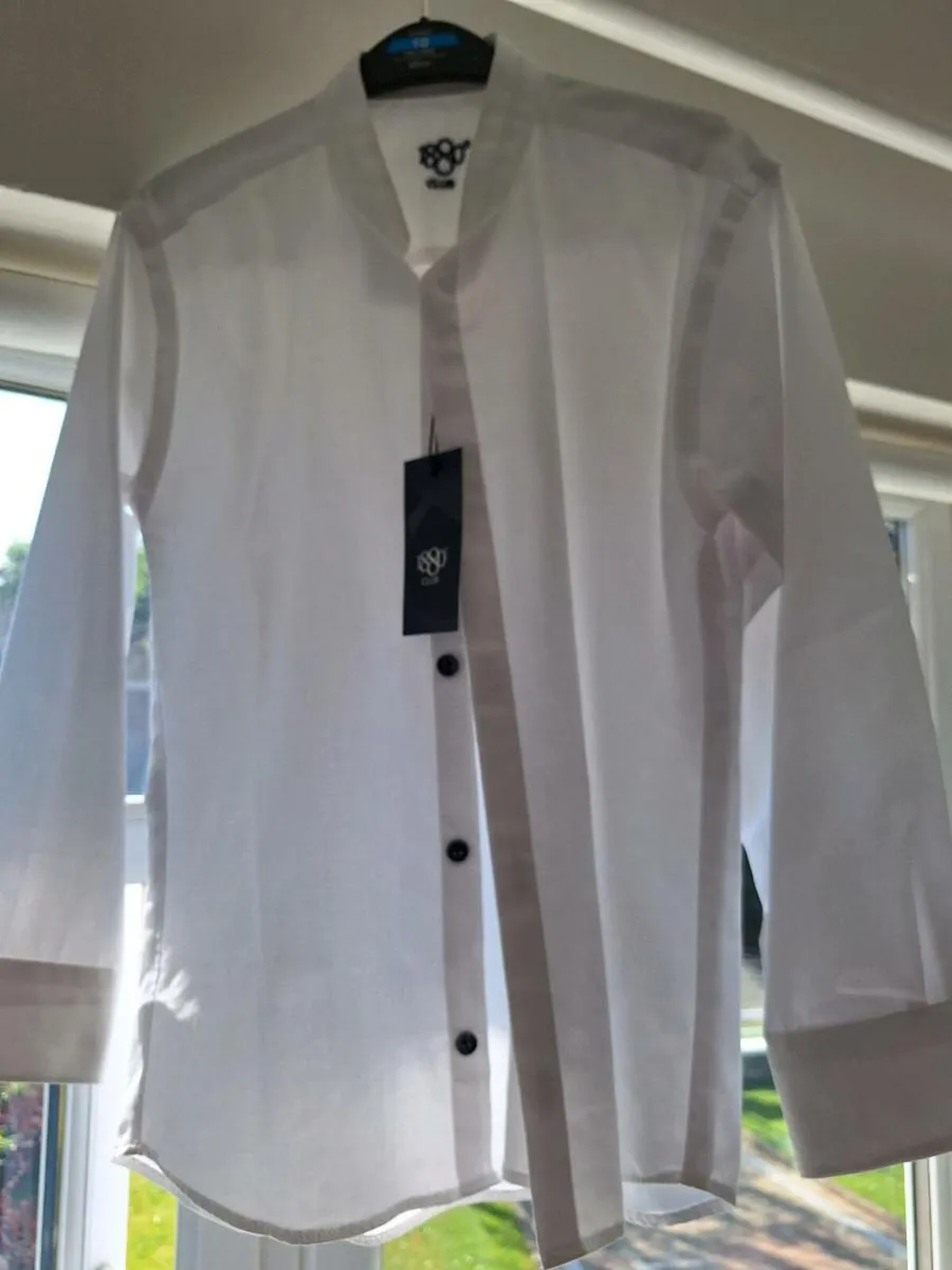 Boys occasion shirt . Brand new - Image 1