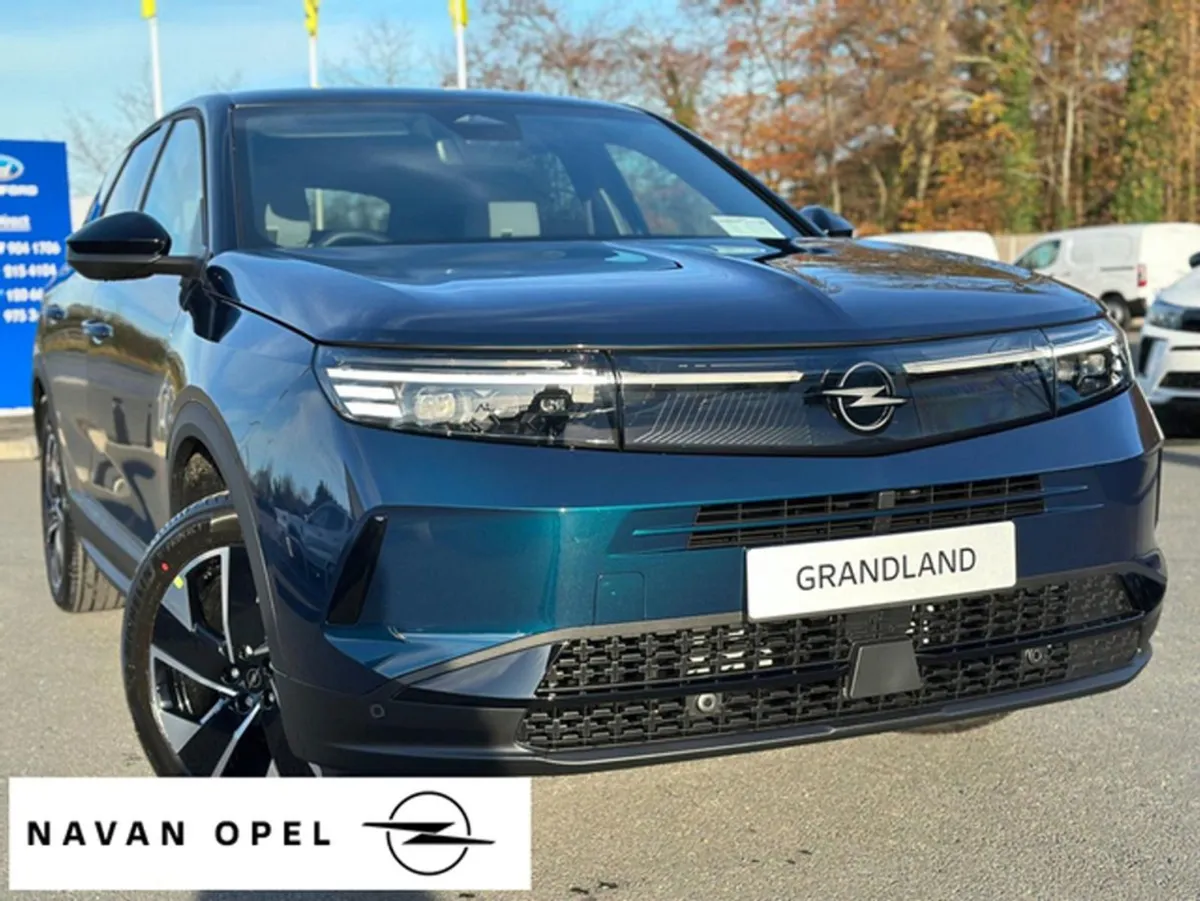 Opel Grandland Gs-line 1.2 Hybrid 136Ps EX Demo - Image 1
