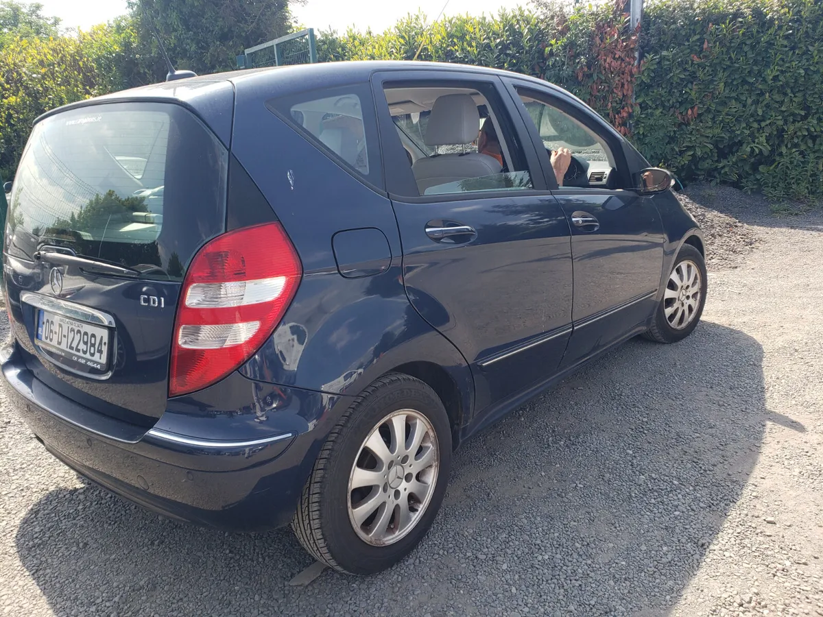 Mercedes-Benz A-Class 2006 - Image 2