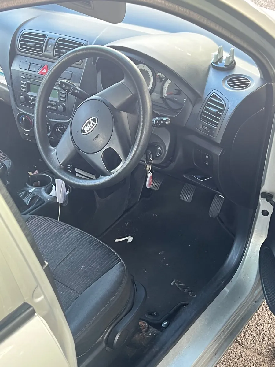 Kia Picanto 2010 - Image 1