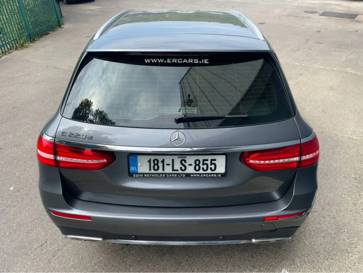 Mercedes-Benz E-Class E220 D AMG Line 5DR Estate - Image 4