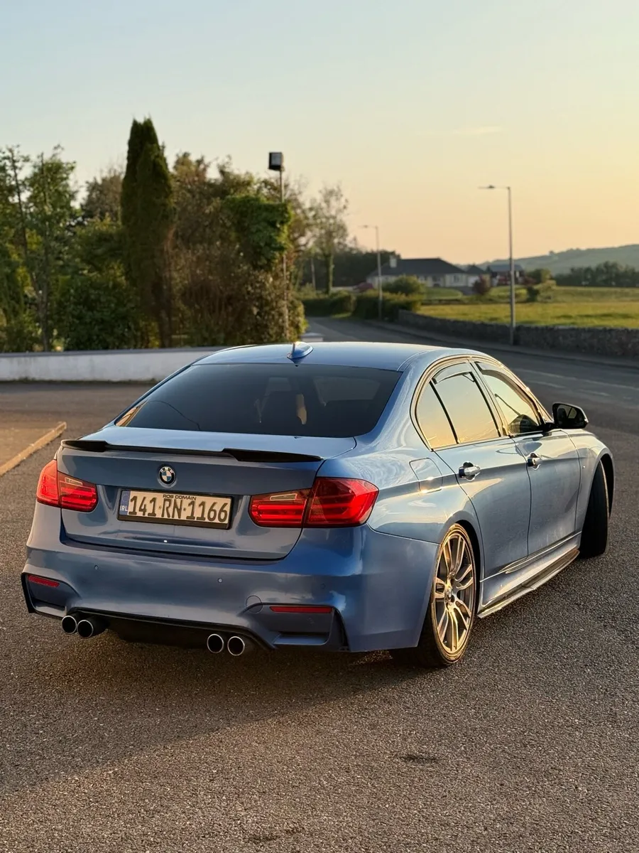 2014 BMW 3-Series 320D MSport - Image 2