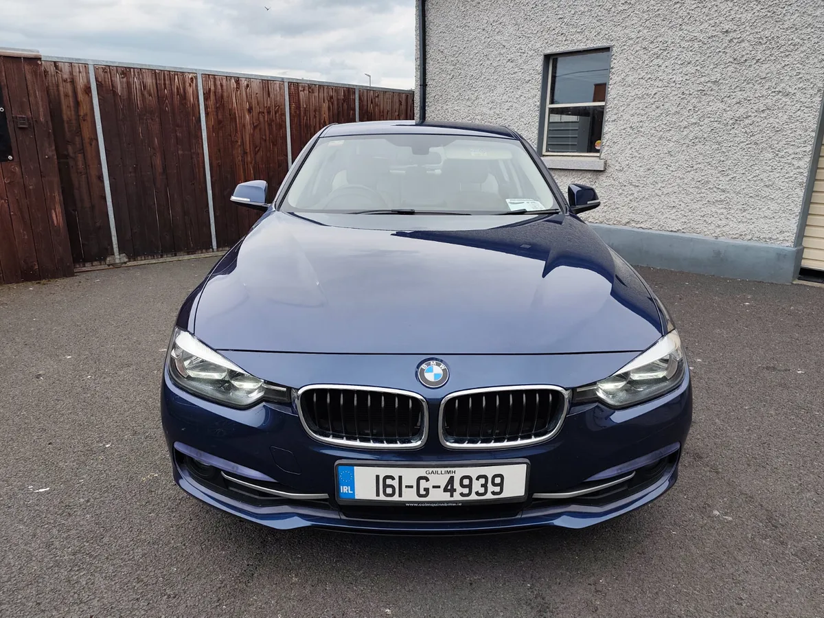 BMW 320i sport low km Irish car from new - Image 3