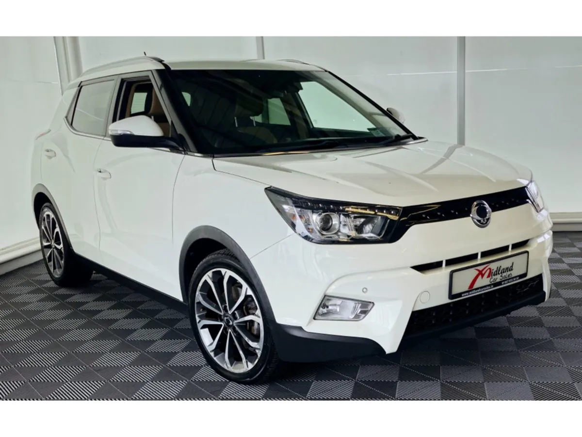 Ssangyong Tivoli 4X2 EL Crossover 5DR - Image 3
