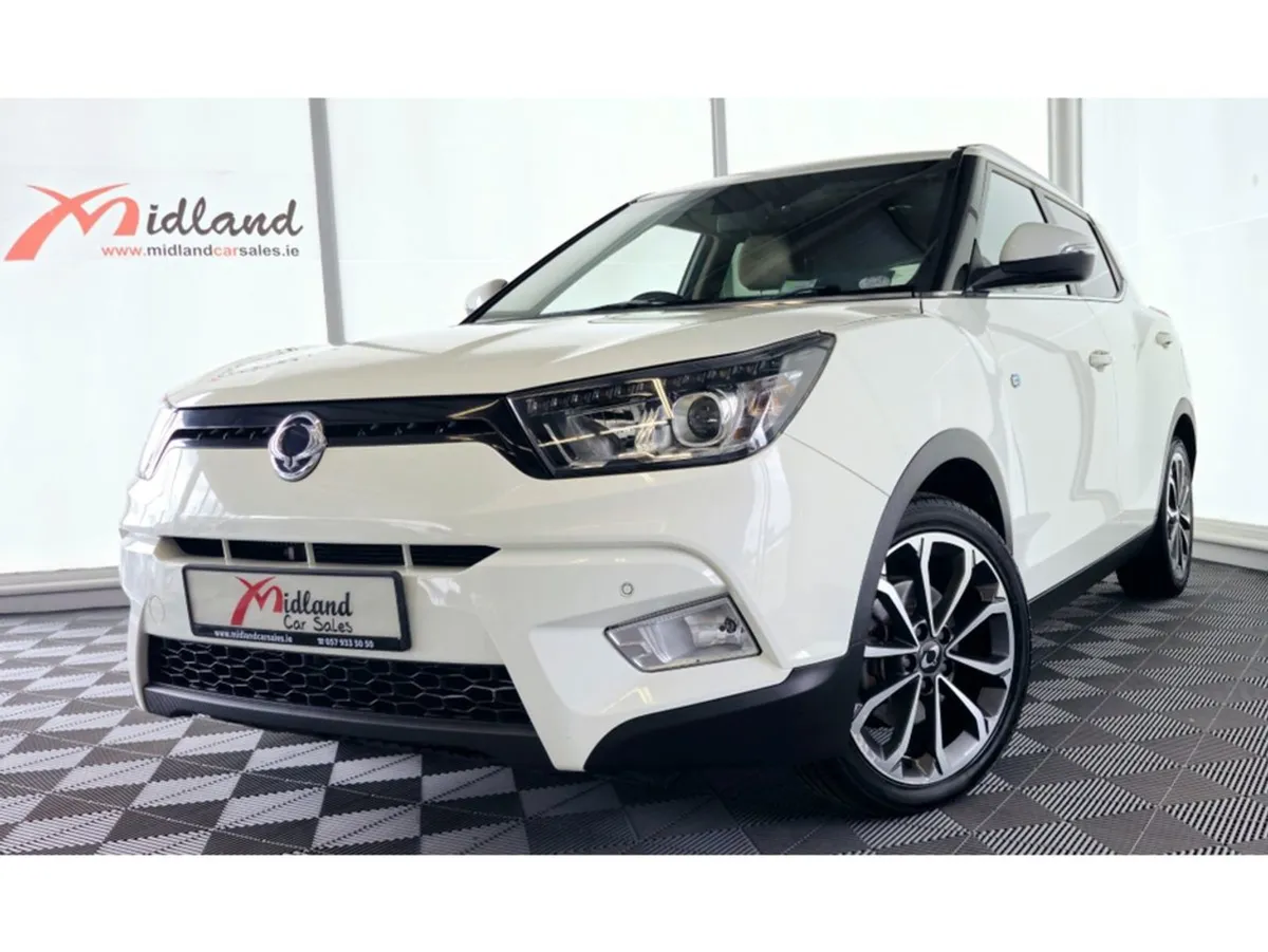 Ssangyong Tivoli 4X2 EL Crossover 5DR - Image 4