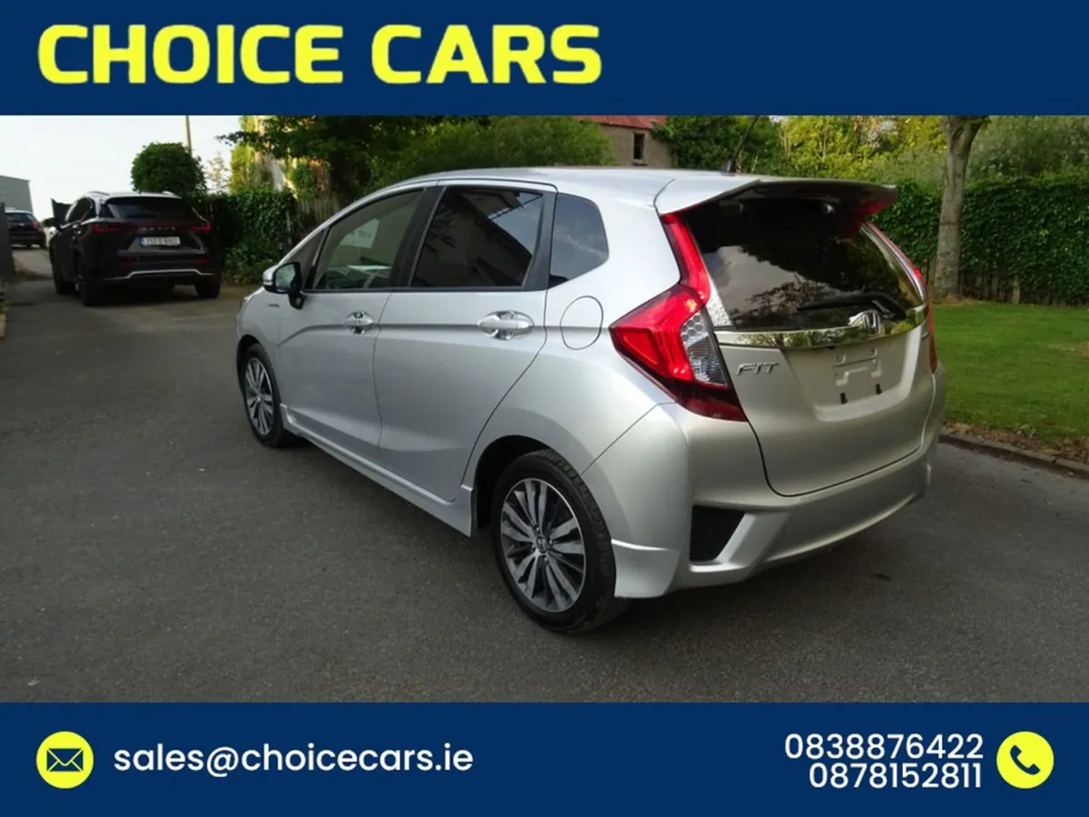 Honda Fit 1.5 Auto Hybrid RS Model - Image 3