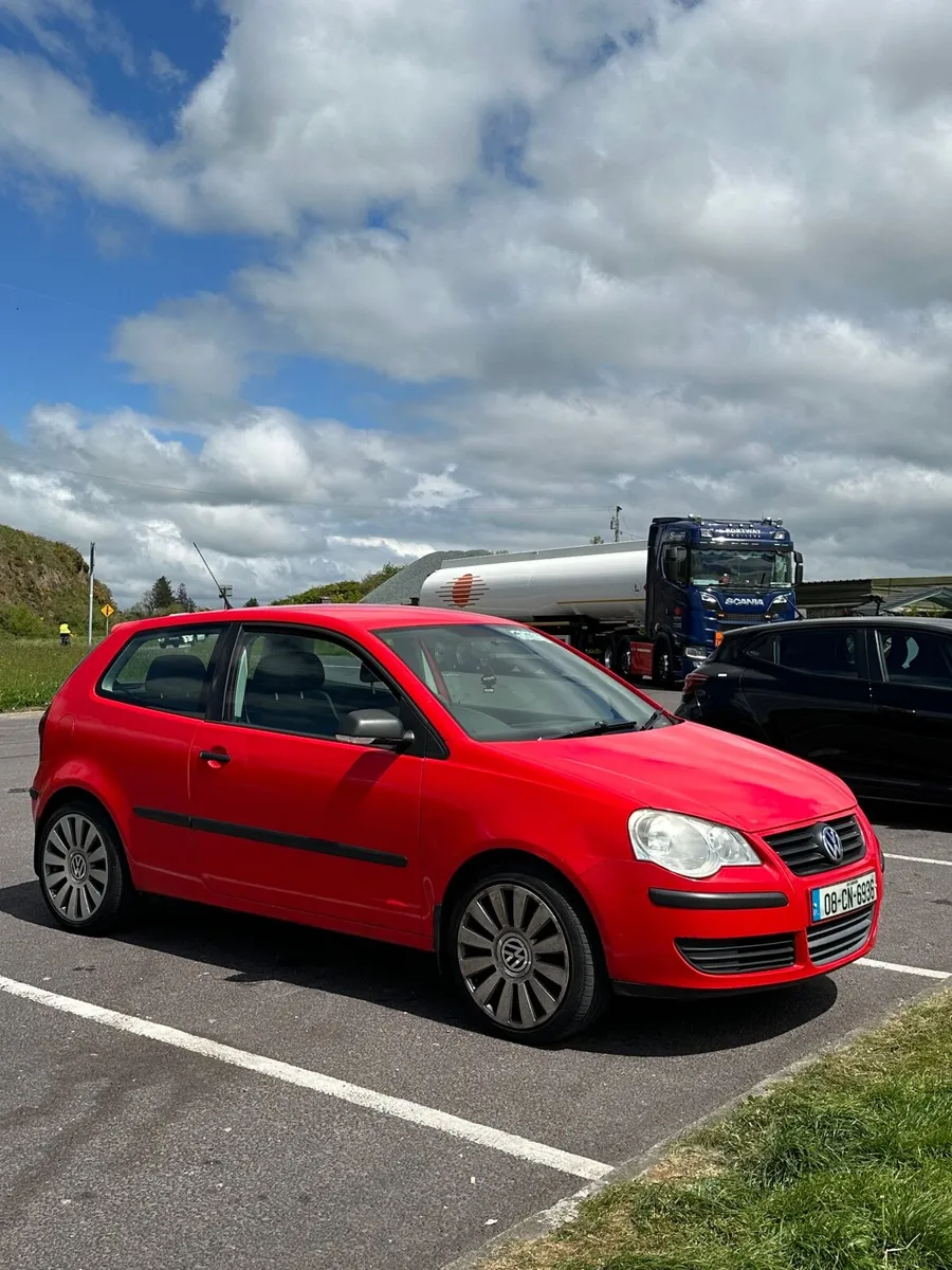 Volkswagen Polo 2008 - Image 1