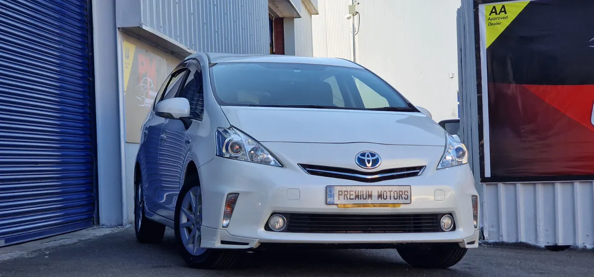 Toyota Aqua Alpha 7 seater - Image 2