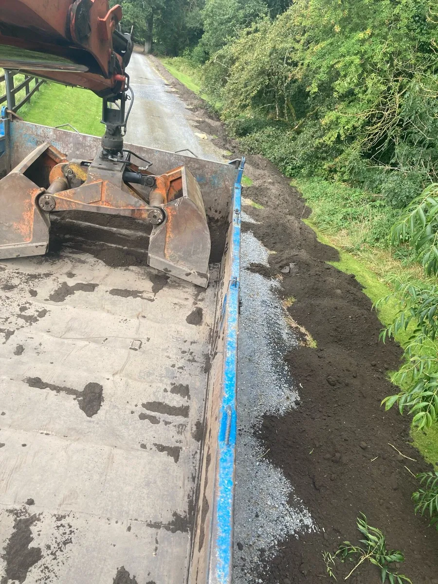 Screened topsoil - Image 1