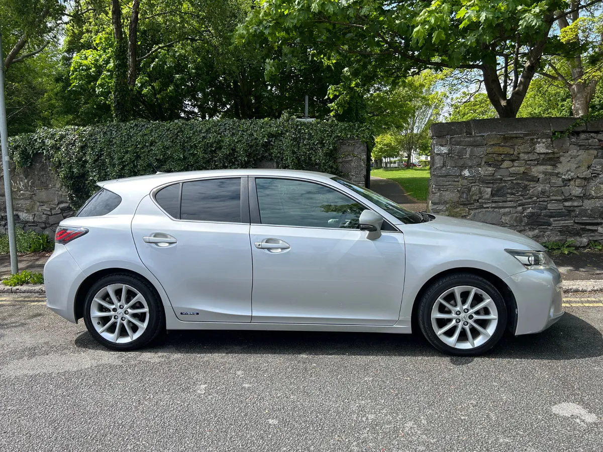 2014 LEXUS CT 200H HYBRID LEATHER INTERIOR - Image 3