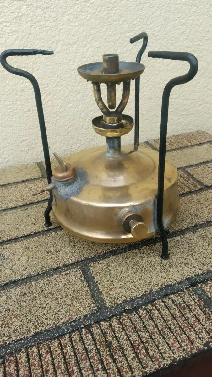 Vintage 1950 PRIMUS No 5s paraffin stove - Image 1