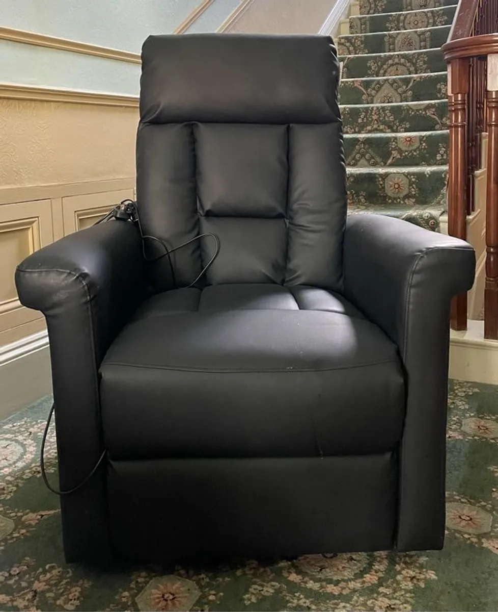 Electric Chair - Image 4