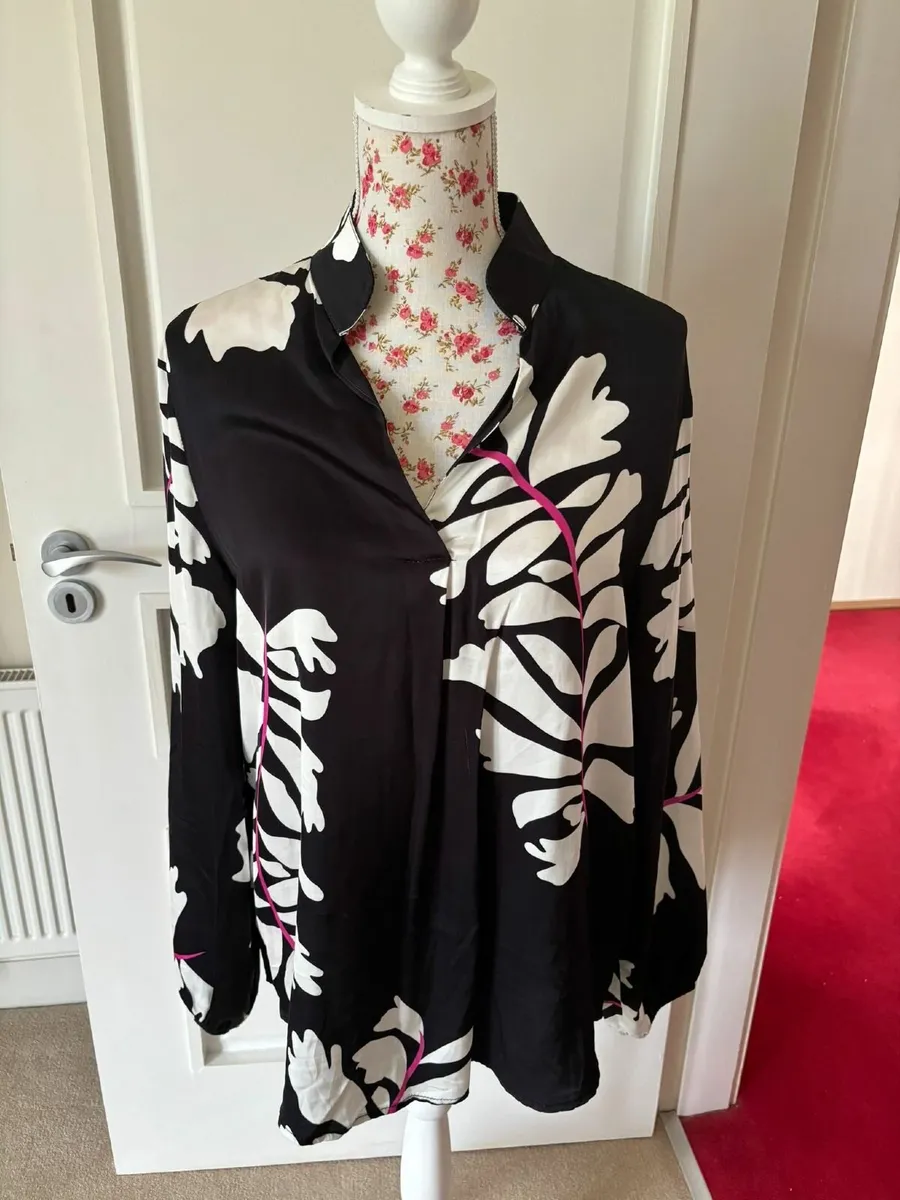 Choklate Ladies Top - oversize - Image 1