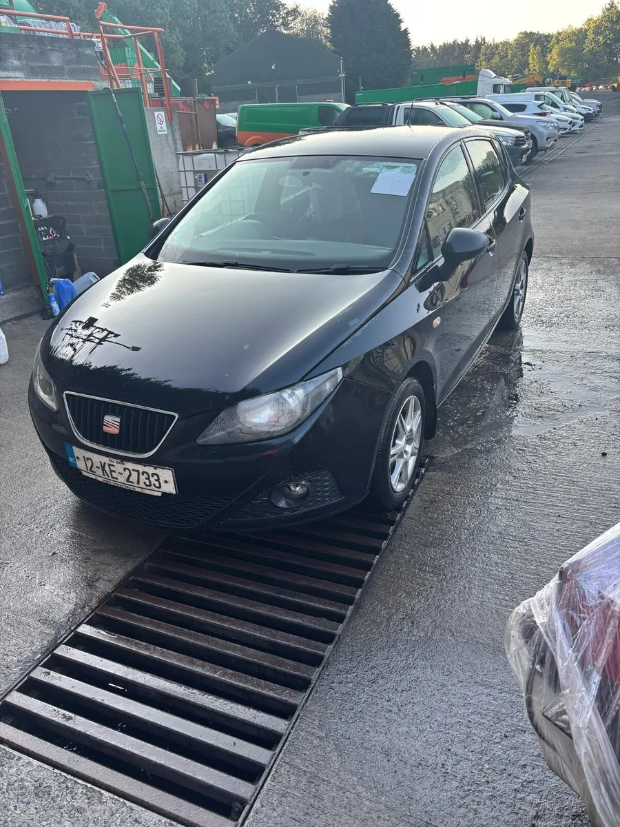 Seat. Ibiza - Image 3