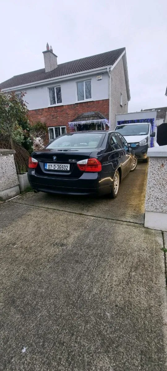 Bmw318i - Image 1