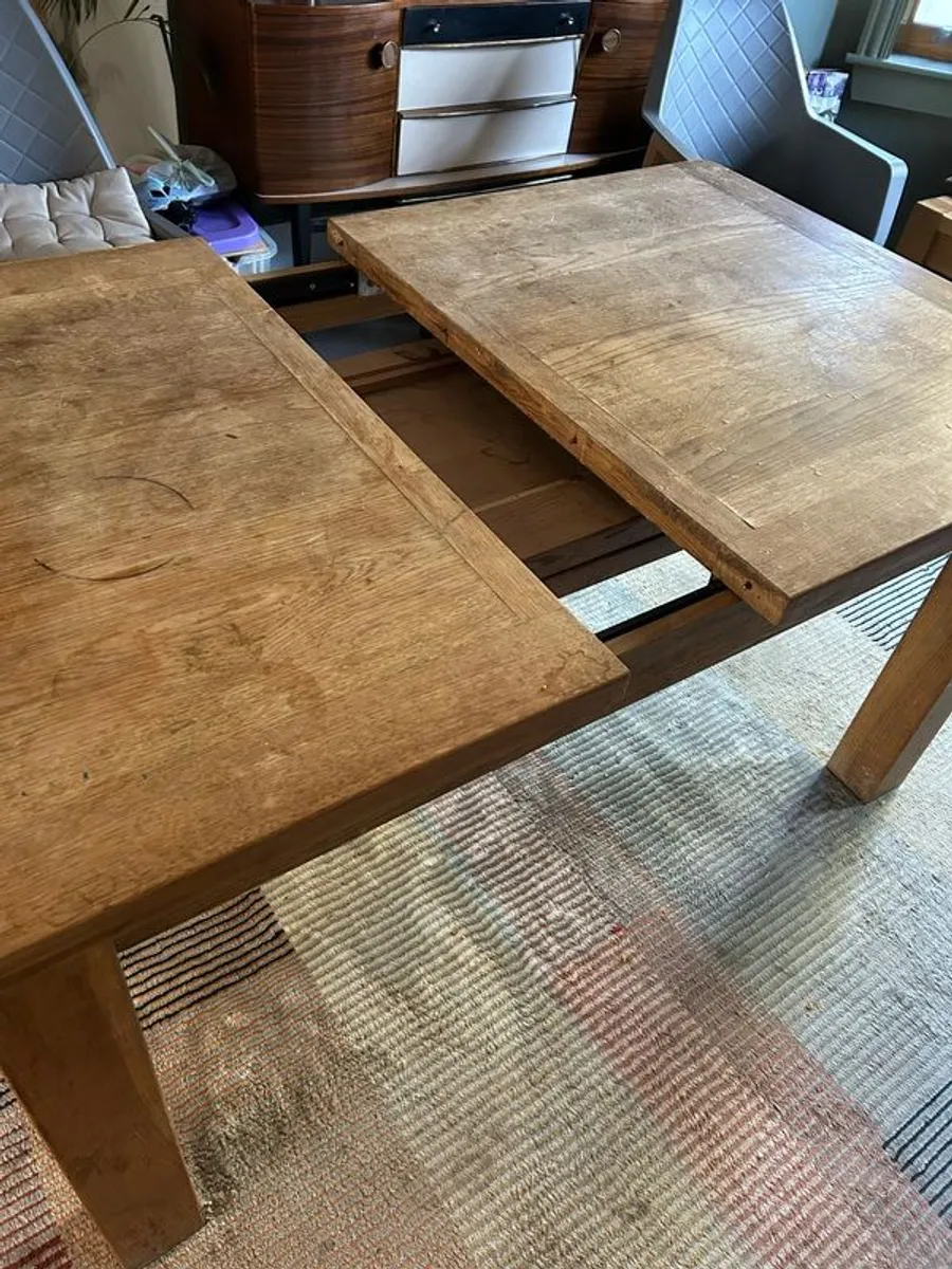Kitchen table - Image 4