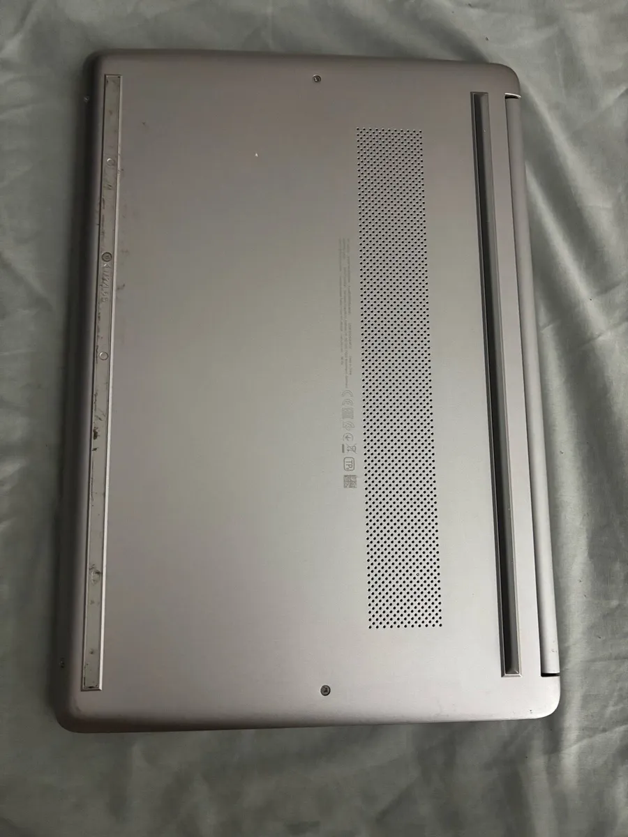 HP Laptop 14s-dq1xxx - Image 2