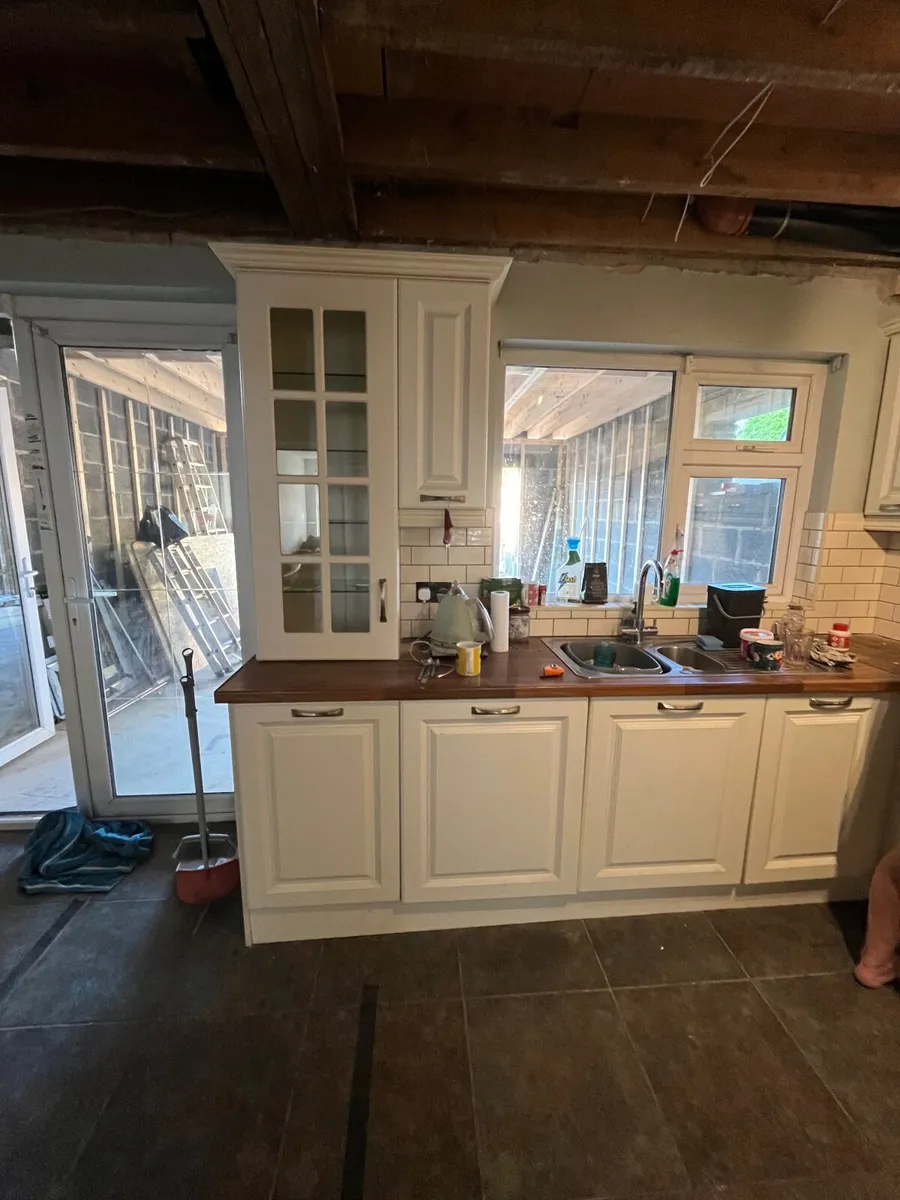Kitchen - Image 3