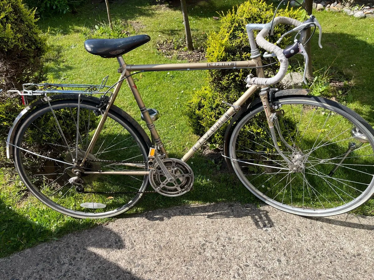 Vintage racer - Image 1