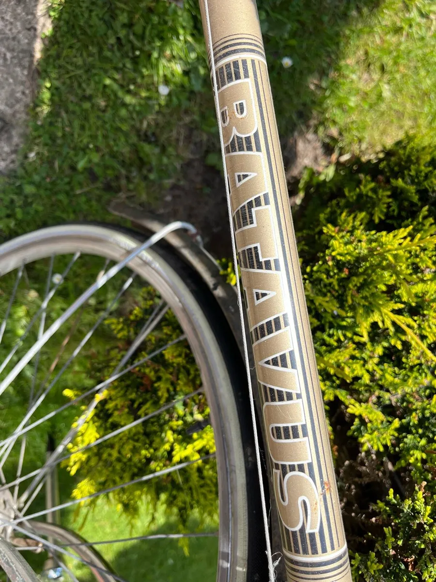 Vintage racer - Image 3