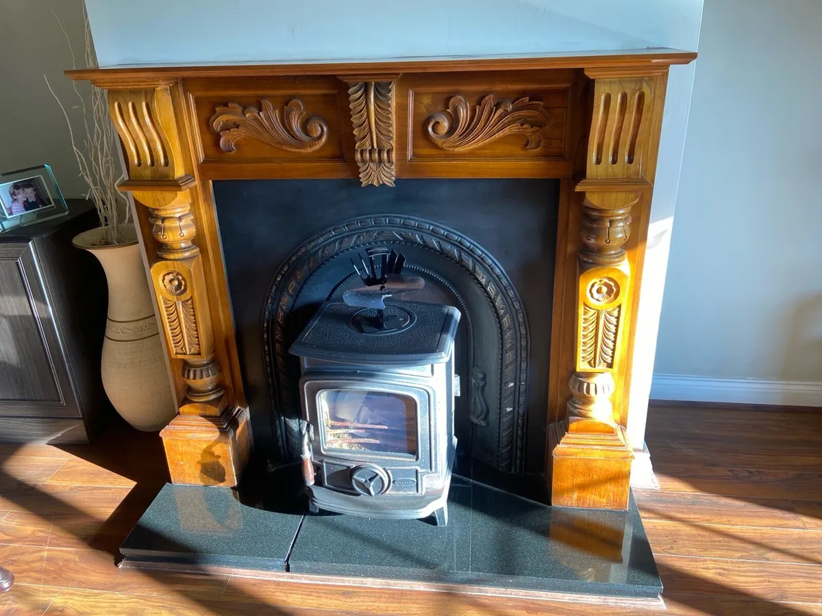 Oisin stove and fireplace - Image 1