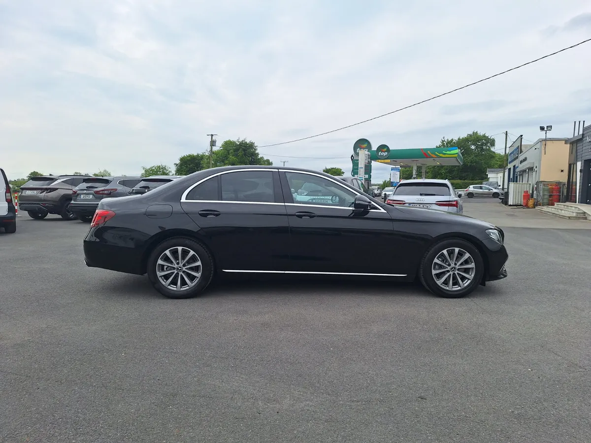 Mercedes-Benz E-Class Avantgarde *High Spec - Image 2