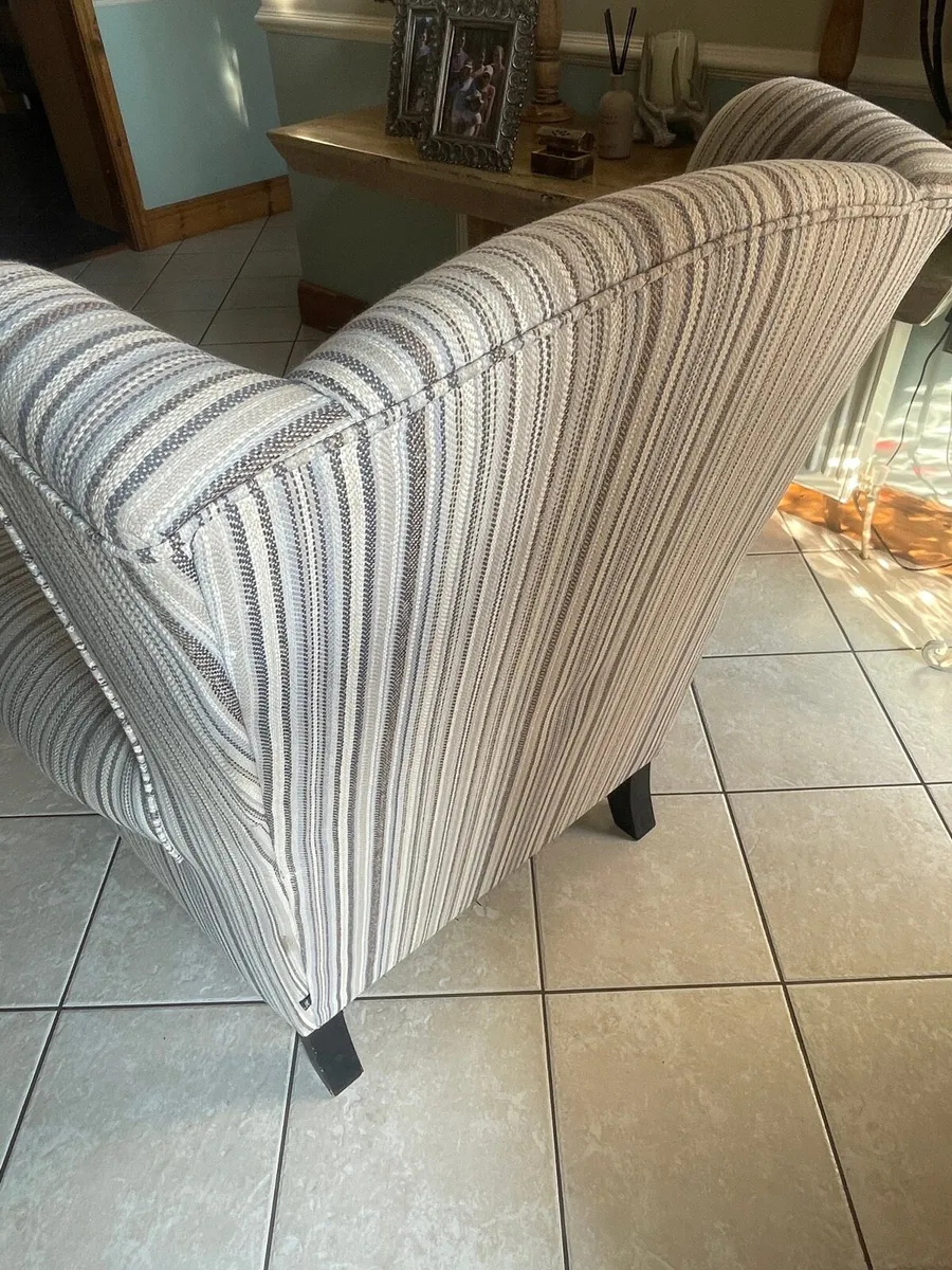 Next Armchair - Image 4