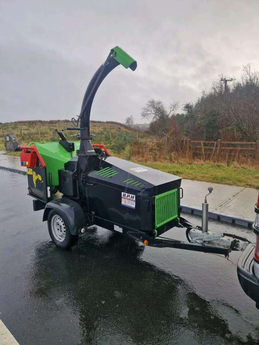 Woodchipper for Hire or sale - Image 1