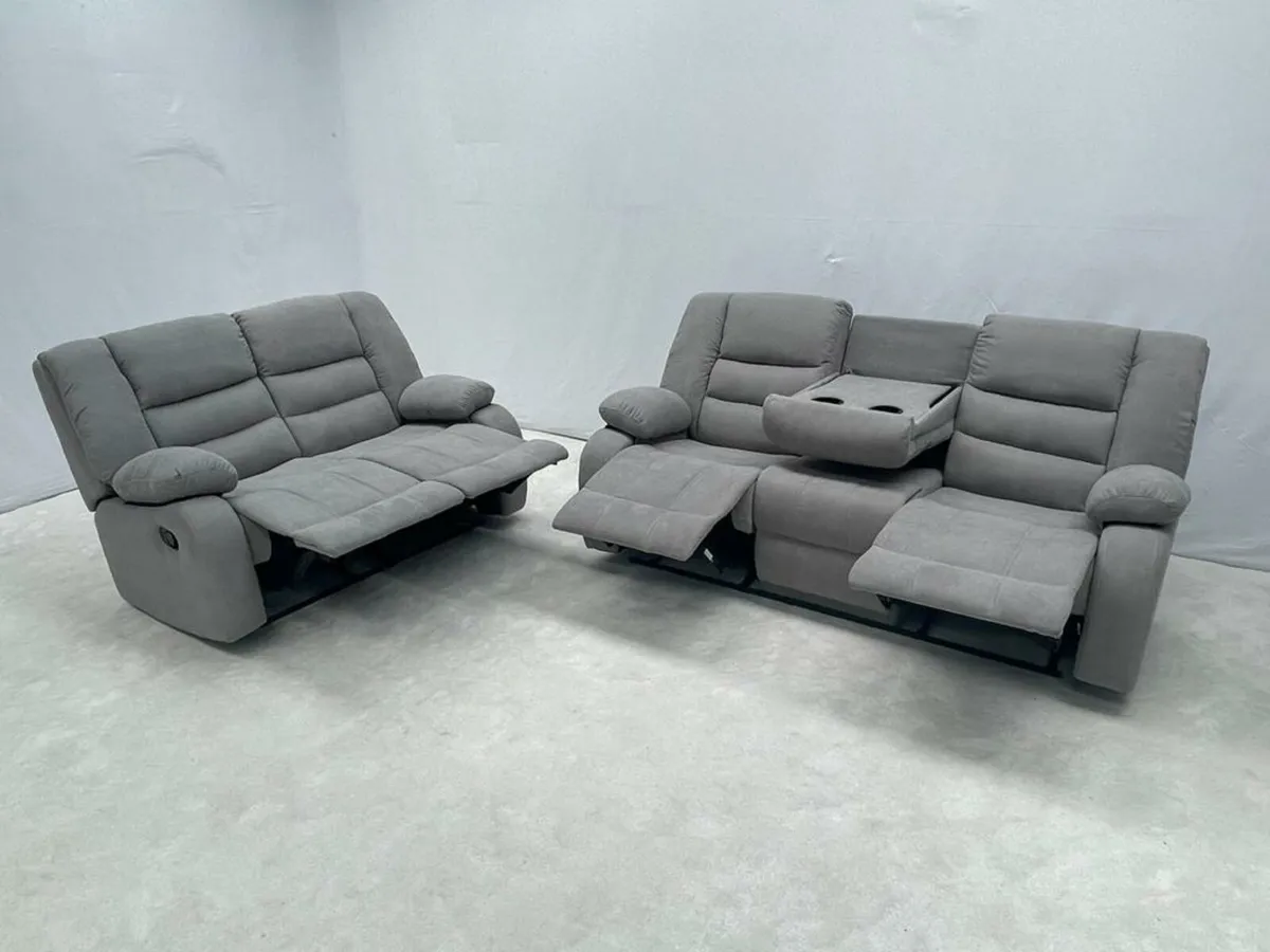 ◾️ Leather & Fabric Recliner Sofas ◾️ - Image 4