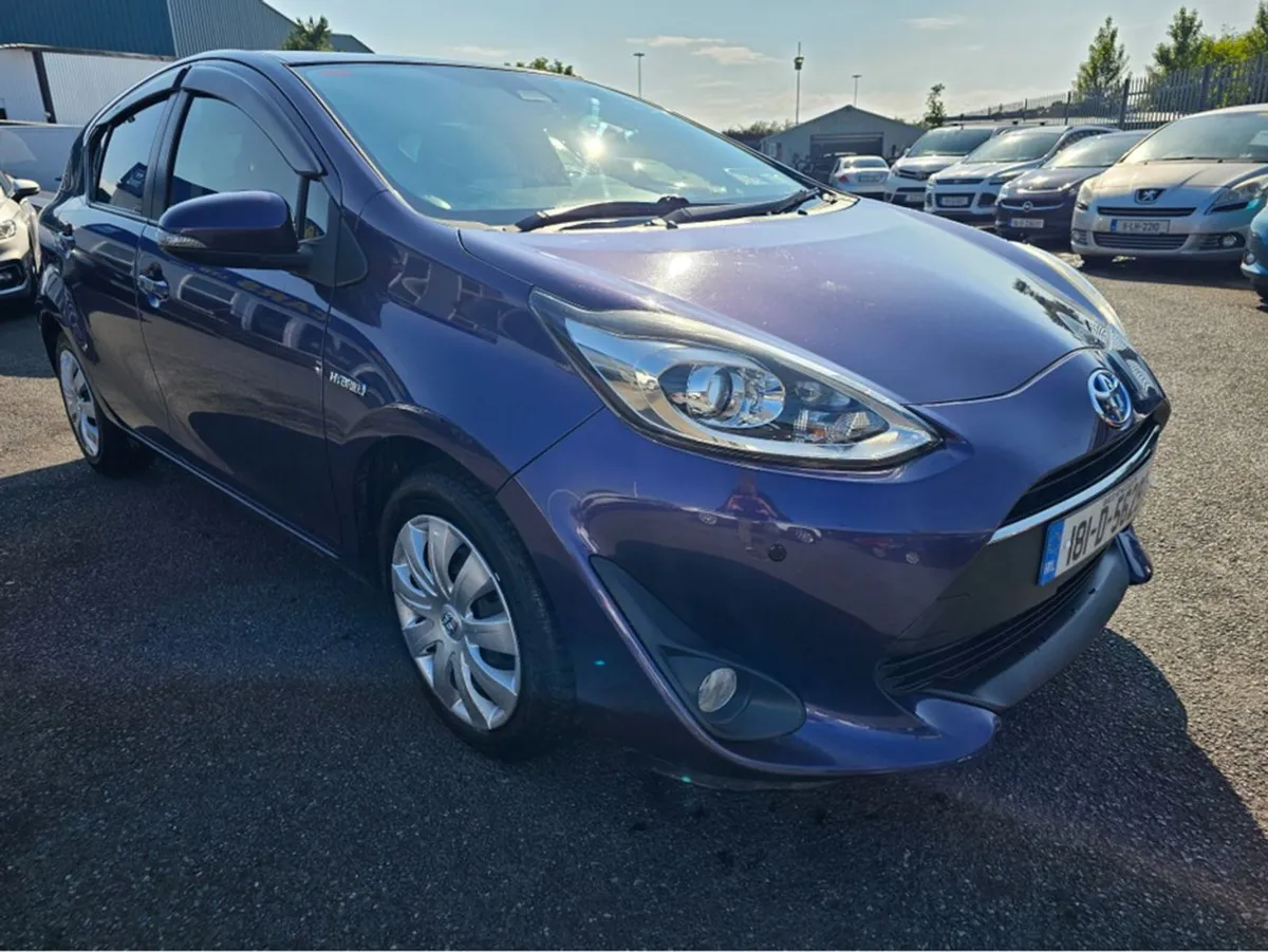 Toyota Aqua 1.5 Hybrid Automatic Shadow Purple 12 - Image 3