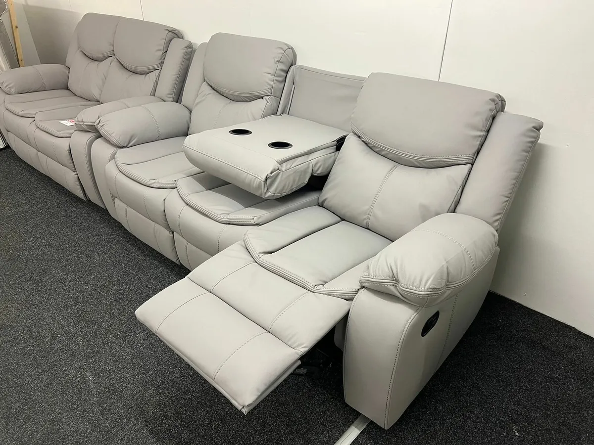 ◾️ Leather & Fabric Recliner Sofas◾️ - Image 1