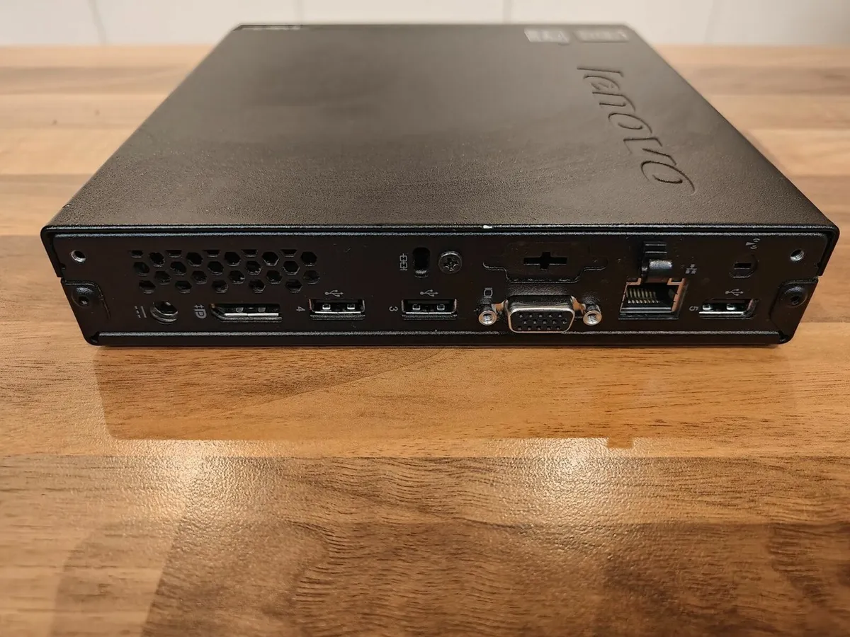 Lenovo ThinkStation M72e Tiny PC | Intel | 4GB | - Image 2