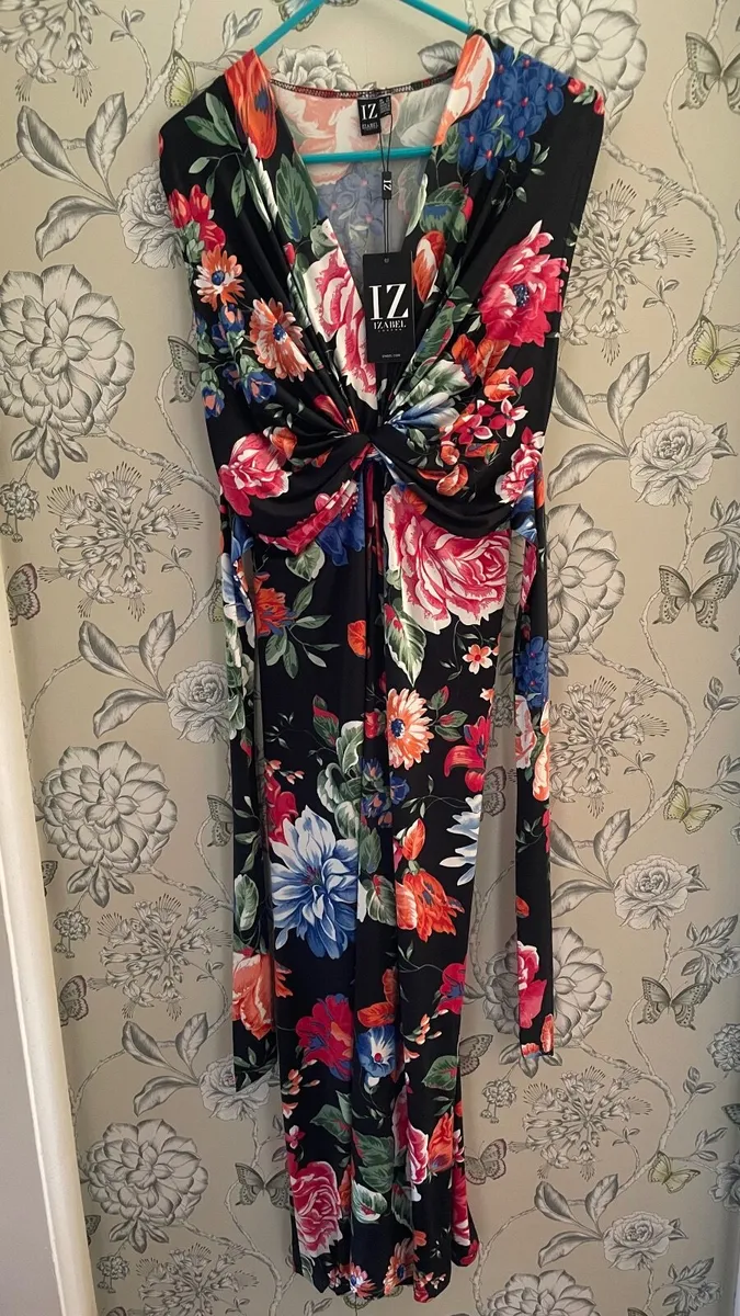 New dress - Image 3