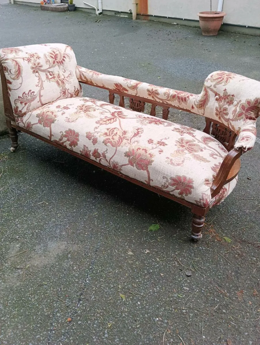 Chause lounger,needs bit work , - Image 3