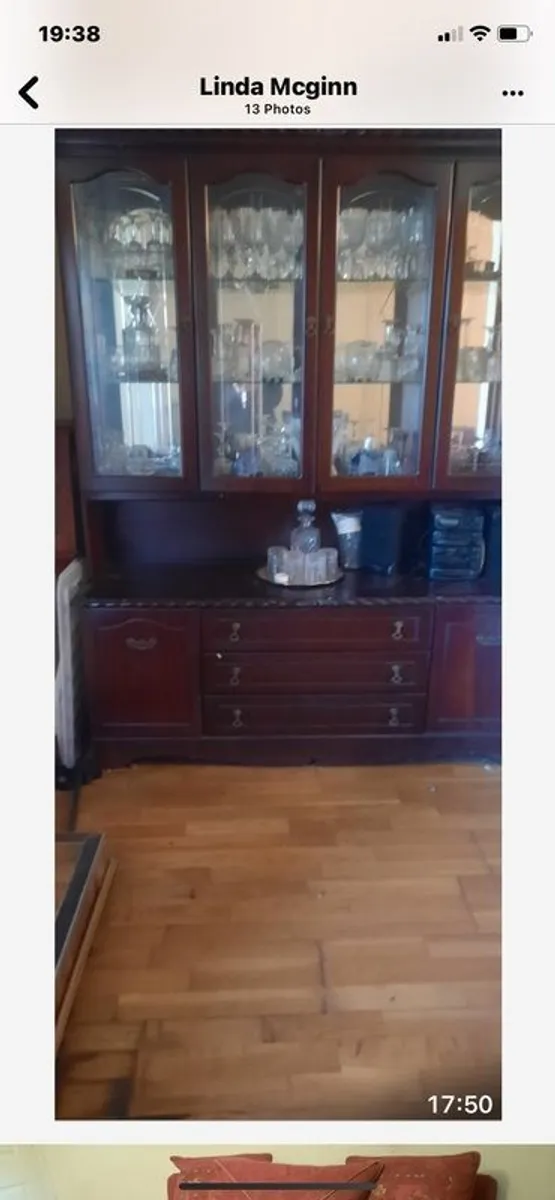 Mahogony display unit - Image 2