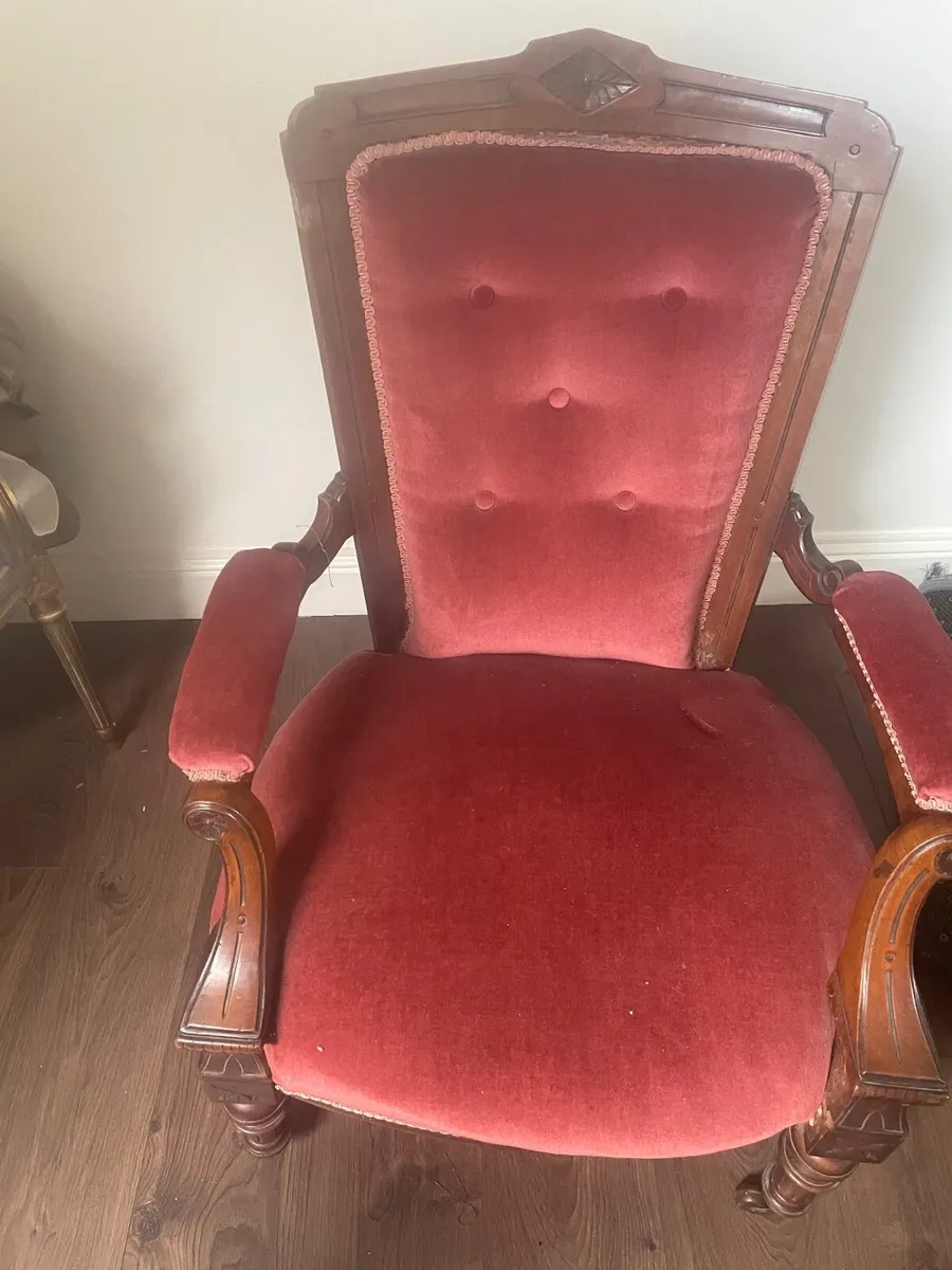 Antique chair - Image 2