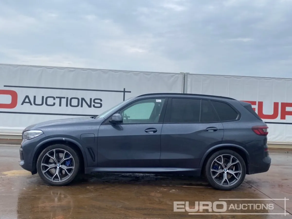 2021 BMW X5 45E M SPORT - Image 2
