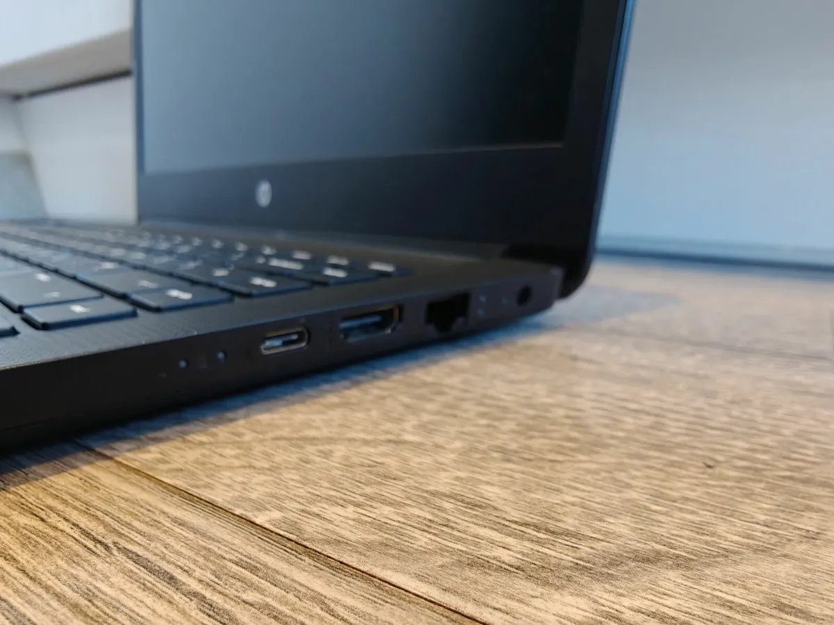 HP 14 | Intel | 8GB | 180GB | 14" | Win11 - Image 4