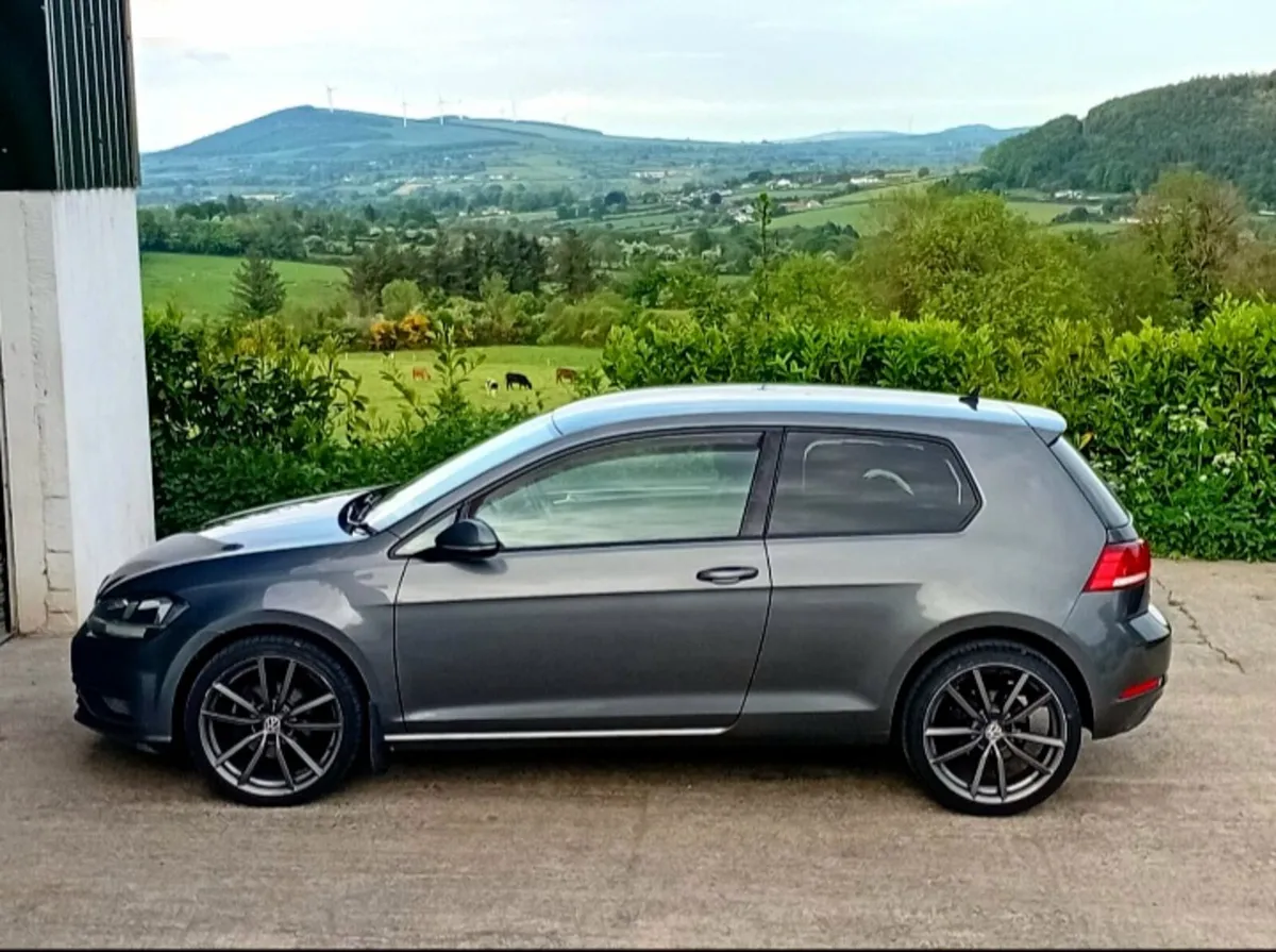 2017 VW GOLF VAN 1.6TDI TRENDLINE ☆ NEW CVRT ☆ - Image 3