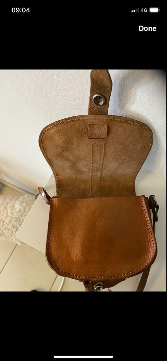 Small Leather Shoulder Bag - Image 4