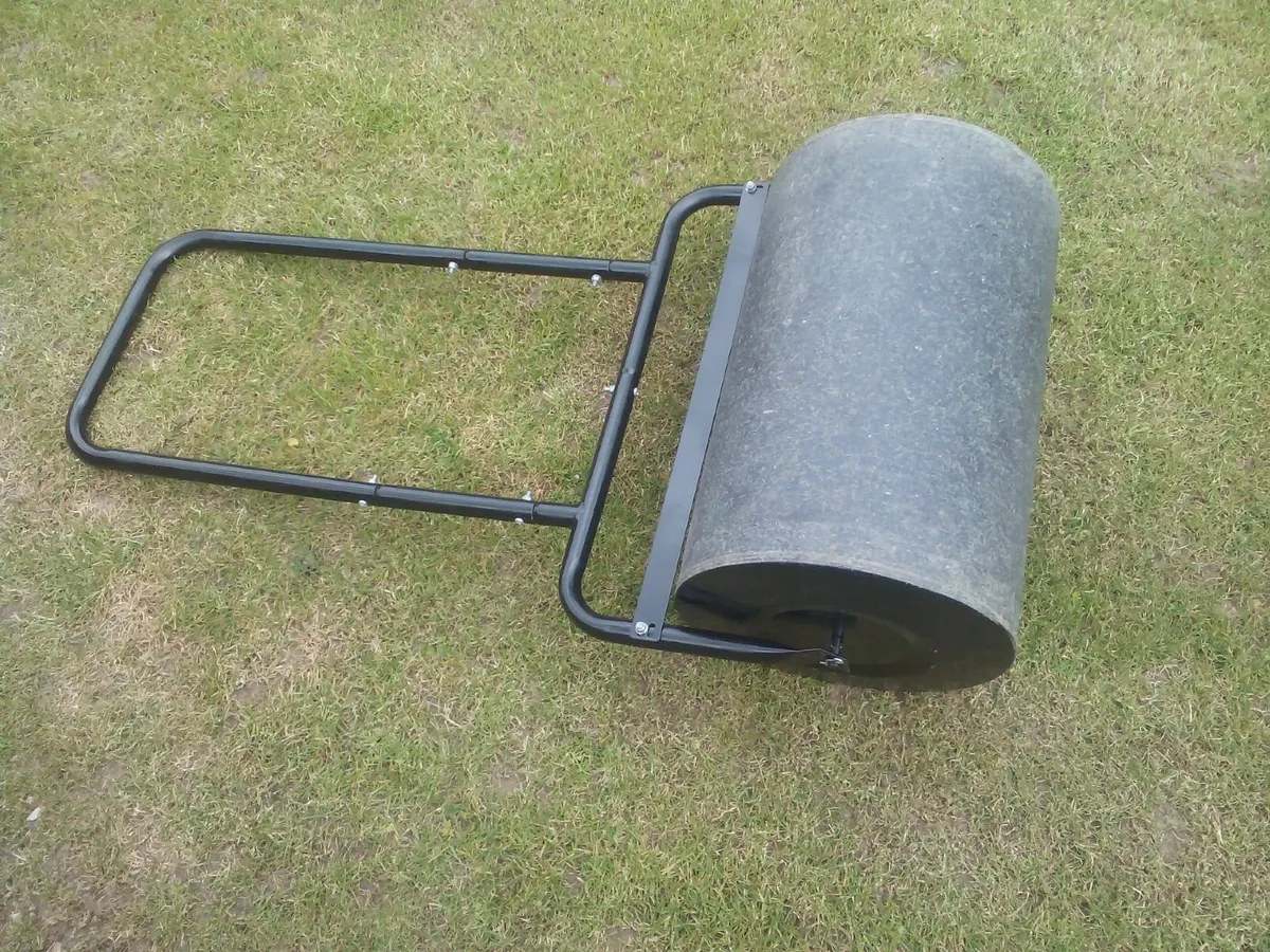 Garden Lawn Metal Roller. - Image 3