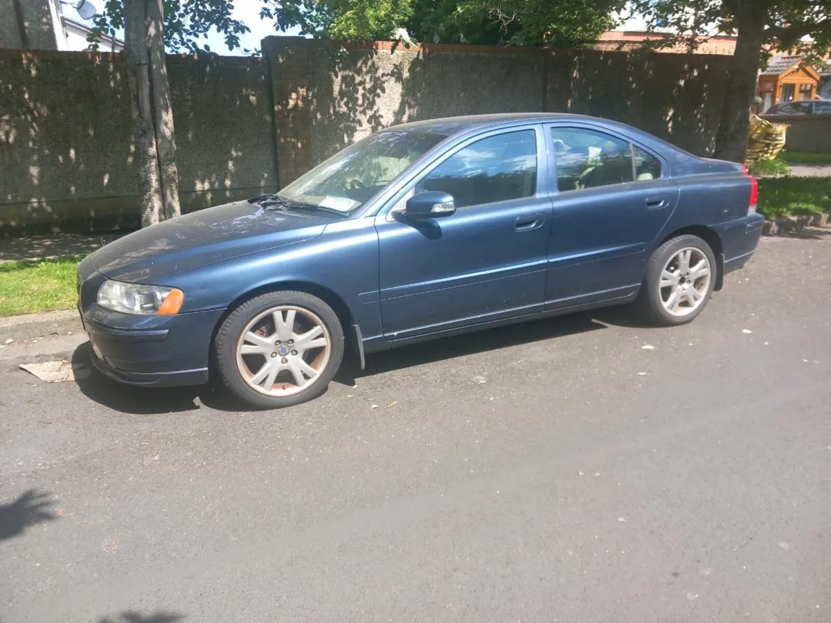 07 volvo S40 2.0 T petrol - Image 2