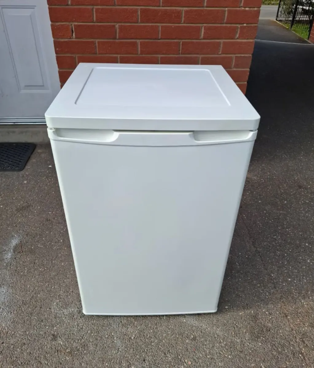 Under-counter freezer