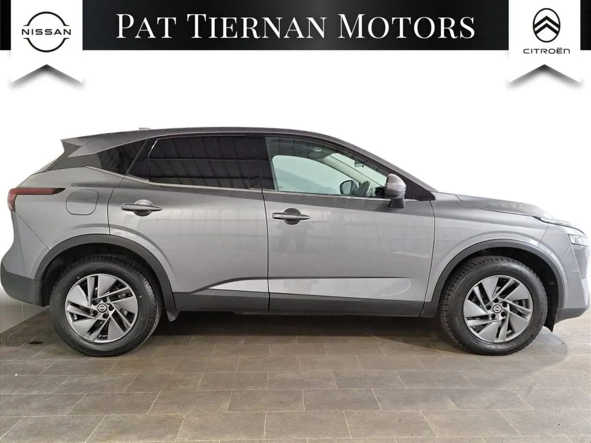 Nissan QASHQAI 1.3 PET Mild Hybrid SV - Image 3