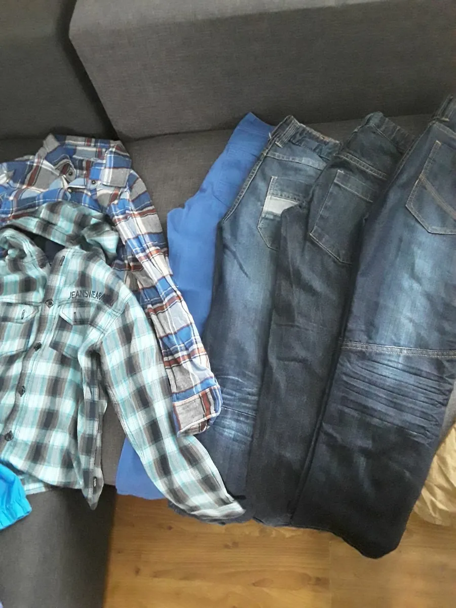 Boys clothes bundle 9-10y 140cm perfect condition - Image 4